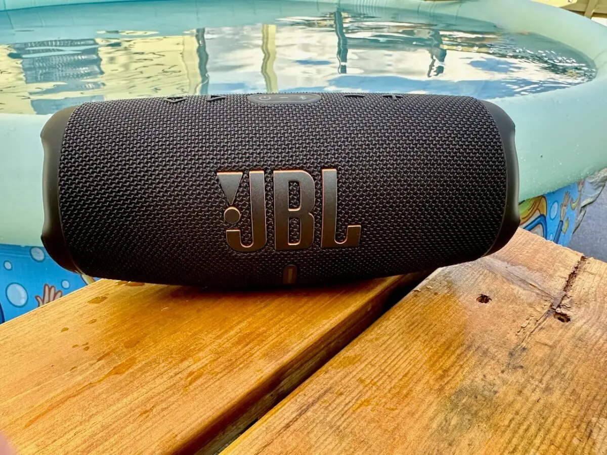 JBL Charge 5 WiFi