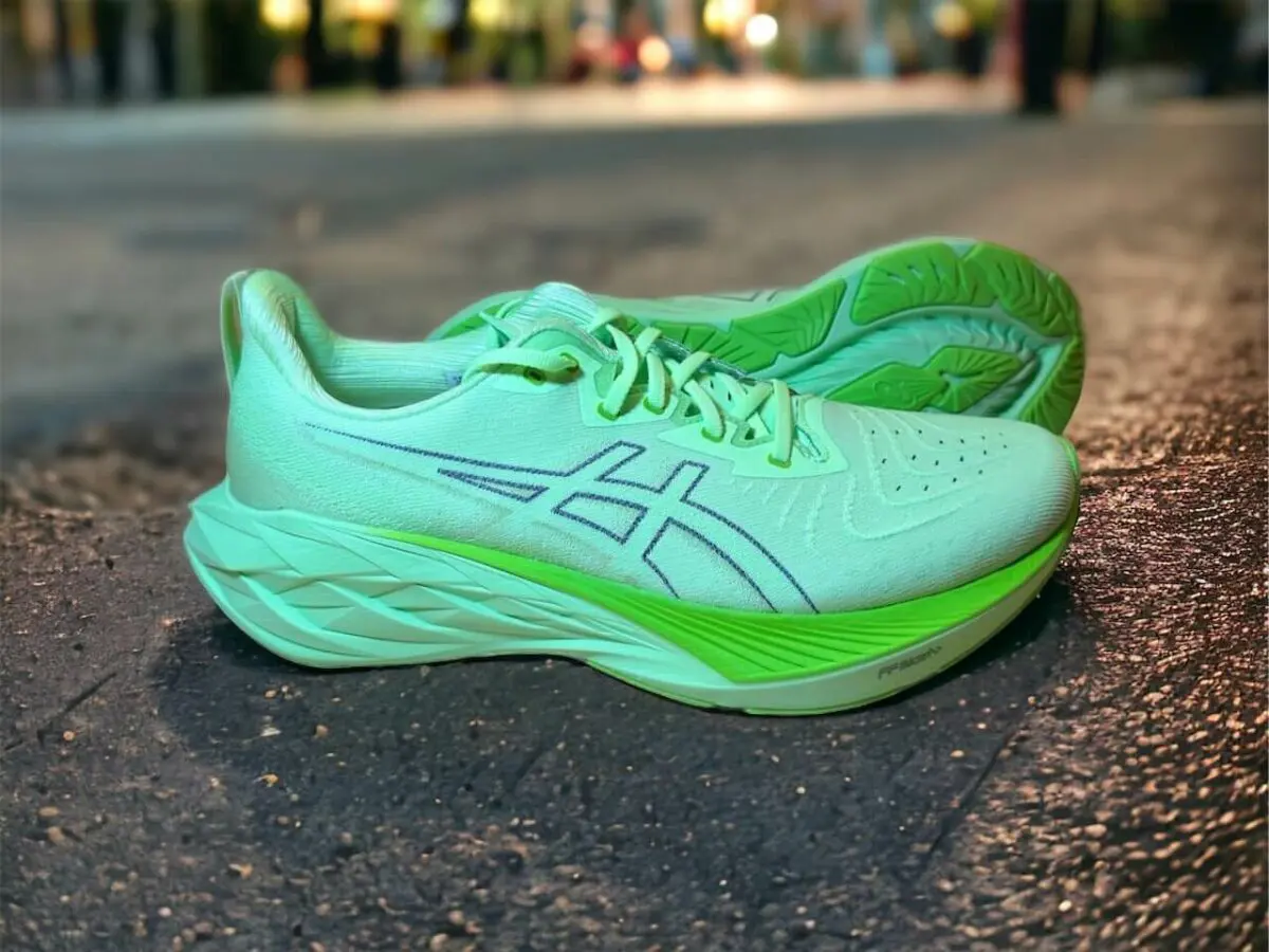 ASICS Novablast 4