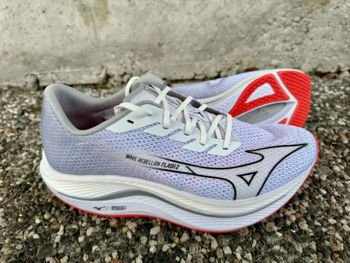 Mizuno Wave Rebellion Flash 2