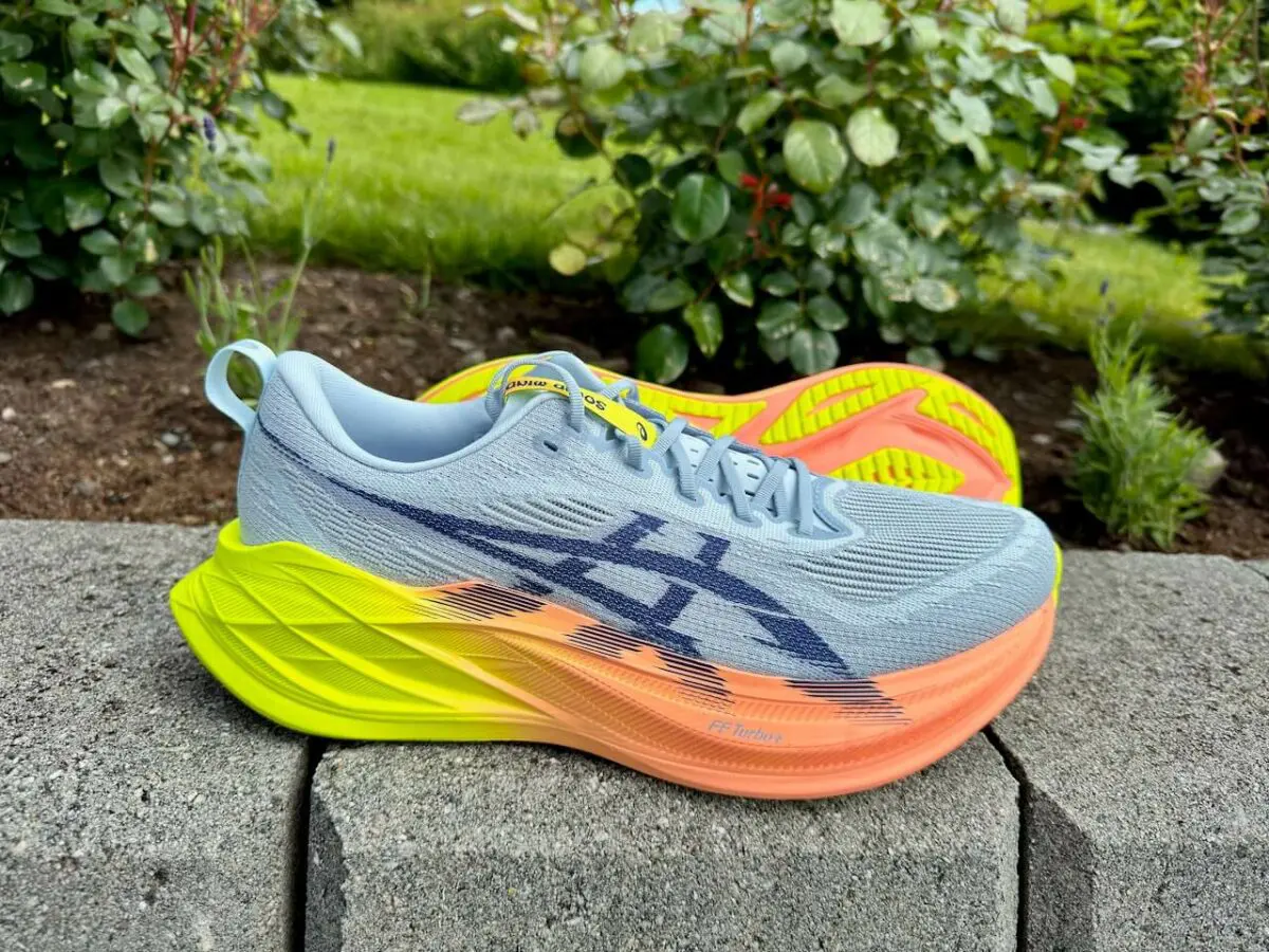 ASICS Superblast 2