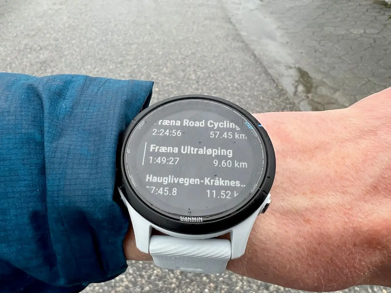 Garmin Forerunner 265 vs. Garmin Forerunner 255 Music