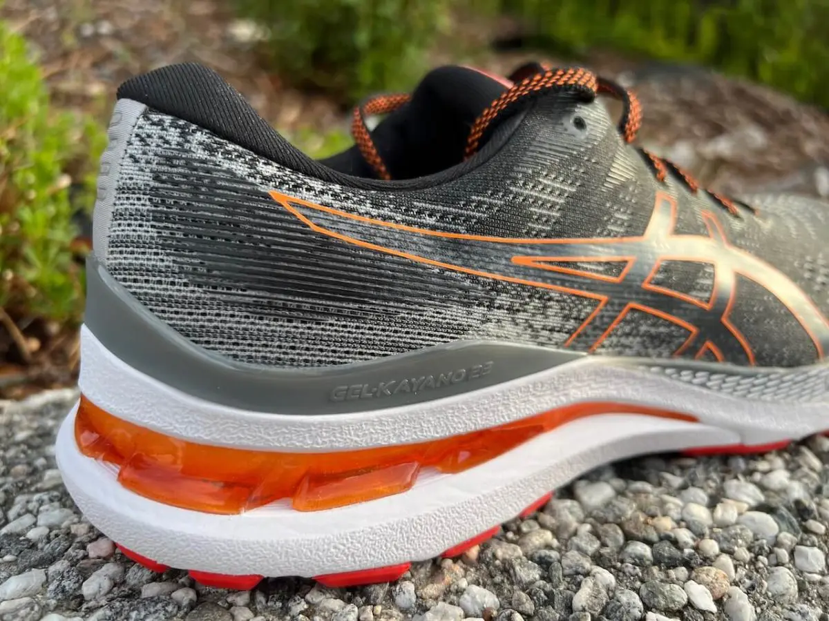 Asics GEL-Kayano 28