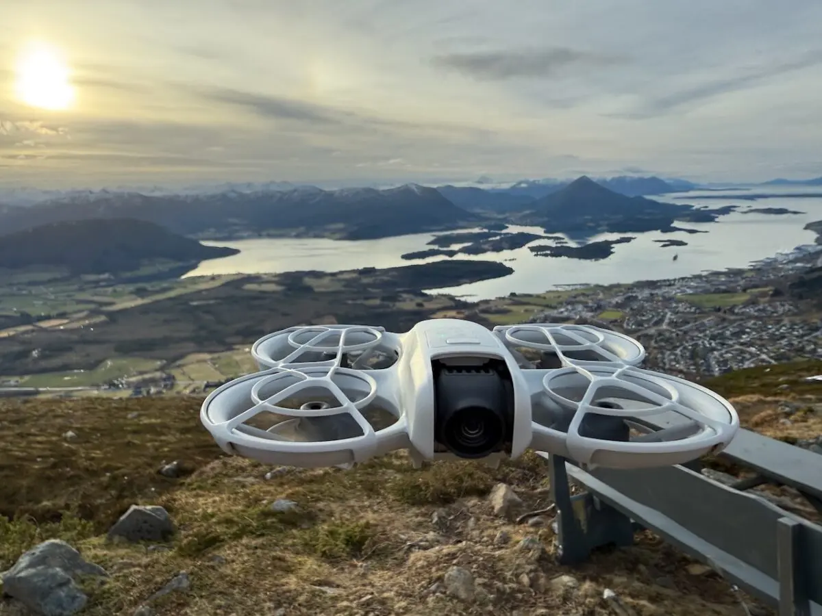 DJI Neo