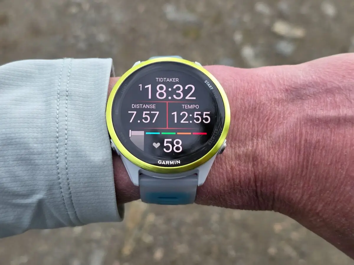 Garmin Forerunner 570