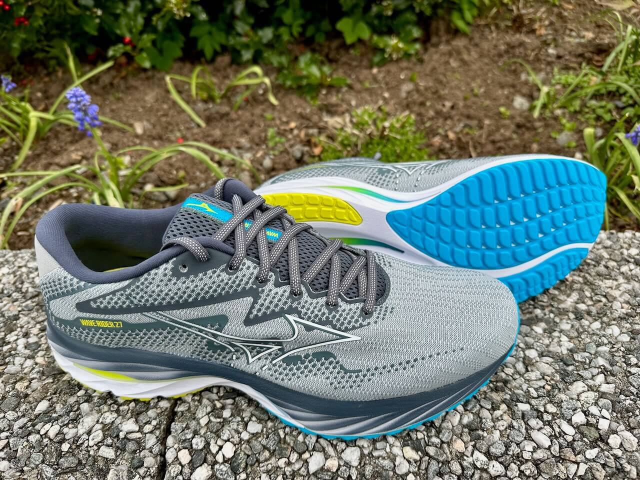 Featured image for “Test: Mizuno Wave Rider 27”